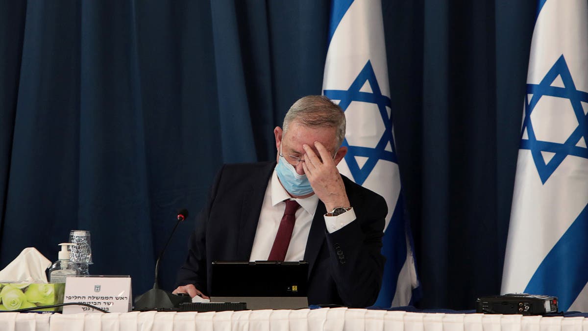   دخول وزير دفاع إسرائيل ورئيس الوزراء العزل الصحى بسبب كورونا