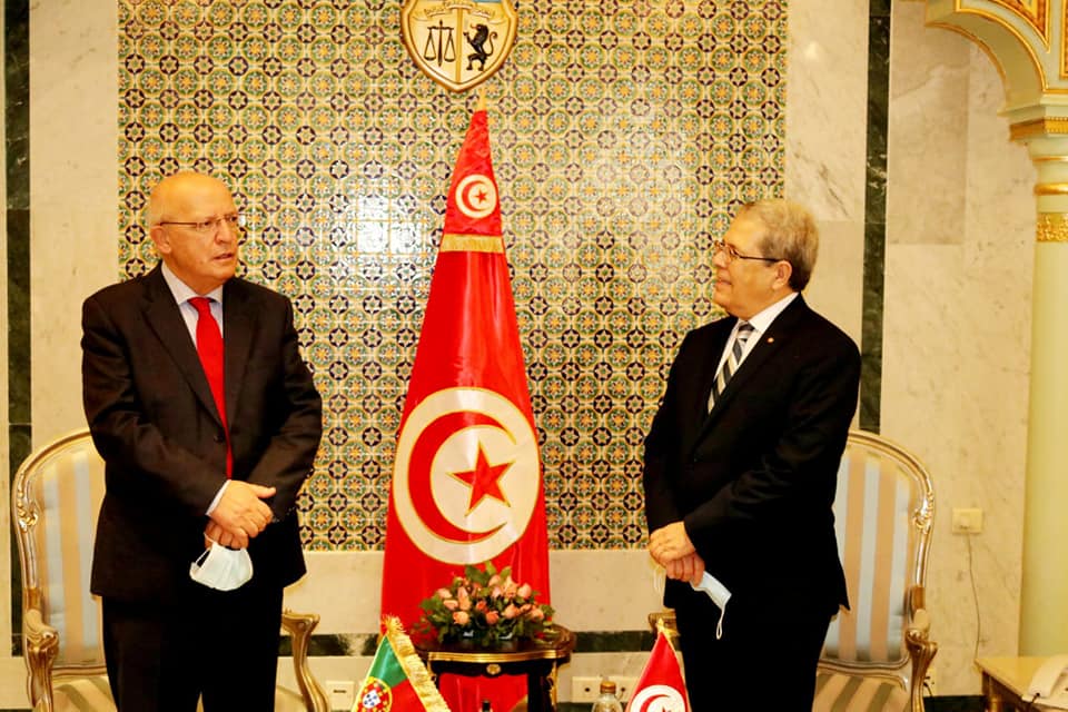   تونس والبرتغال تناقشان استقرار «الأبيض المتوسط»