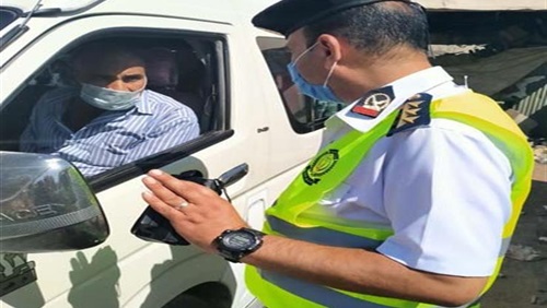   ضبط 5406 سائق لعدم الإلتزام بإرتداء الكمامات