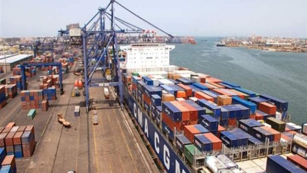   تداول 111421 طن بضائع بميناء الإسكندرية 