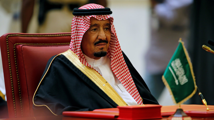   العاهل السعودي يوجه دعوة لسلطان عمان لحضور القمة الخليجية