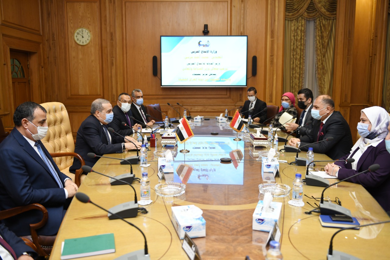  تعاون «مصري - عراقي» في مجالات التصنيع المختلفة