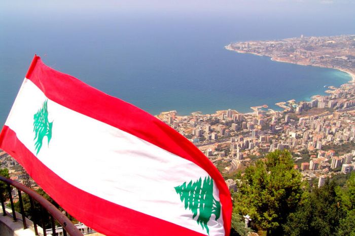   البنك الدولى يحذر من ركود طويل وكارثة اقتصادية فى لبنان