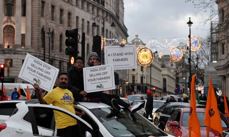   الآلاف يتظاهرون وسط لندن احتجاجا على إصلاحات زراعية في الهند