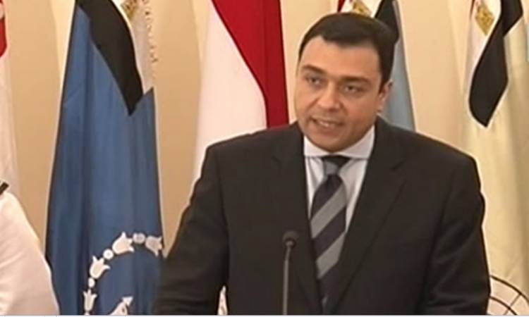   سفير مصر بتونس يستقبل بعثة المنتخب الوطنى لكرة القدم