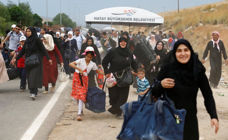   المركز الروسي: عودة 377 لاجئًا سوريًا من لبنان