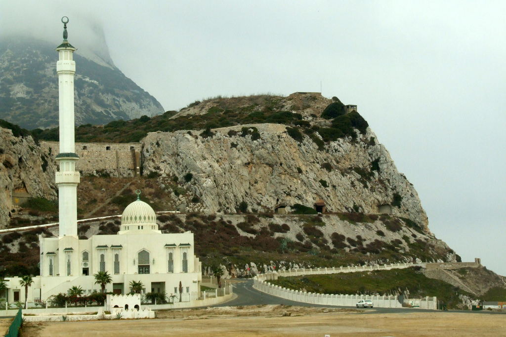   «جبل طارق» باق فى الاتحاد الأوروبى رغم خروج التاج البريطانى