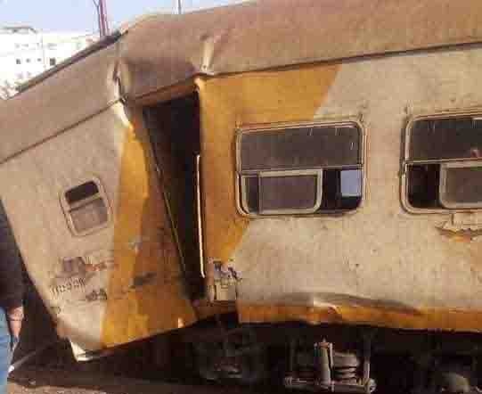   السكة الحديد: الاصطدام أدى إلى حدوث تلفيات بالجزء الأخير من العربة وإصابة ٥ ركاب