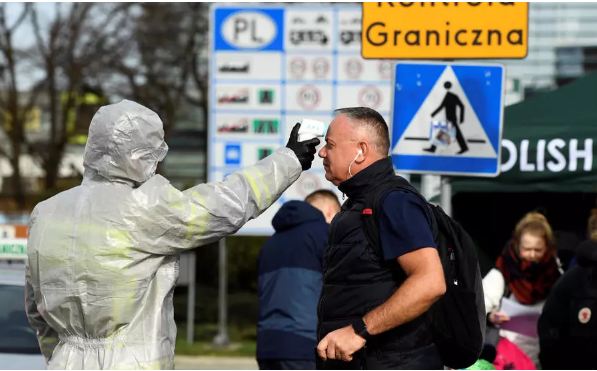   بولندا تسجل أكثر من 12 ألف إصابة جديدة بكورونا