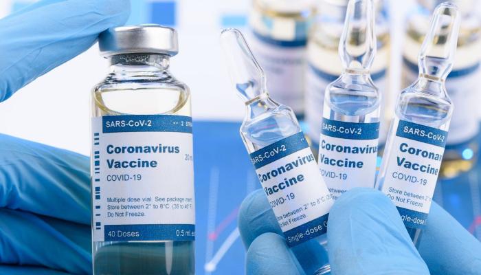   مكافحة كورونا: اللقاحات لن تخفف انتشار الوباء قبل مارس