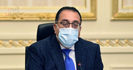   مدبولى يشدد على الالتزام بتنفيذ قرارات لجنة إدارة أزمة فيروس كورونا