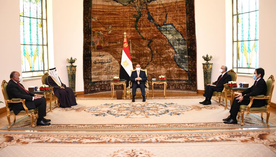   الرئيس السيسى يستقبل رئيس البرلمان العربى