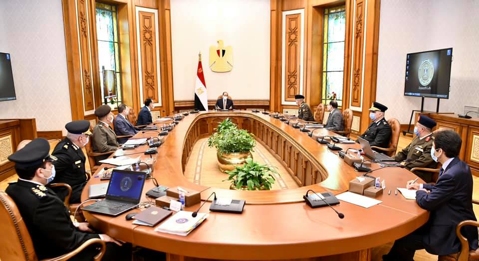 السيسى يطلع على تطوير منشآت وزارة الداخلية على مستوى الجمهورية