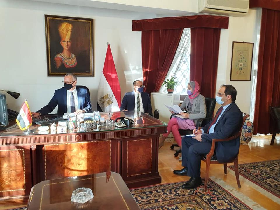   سفير مصر في وارسو يلتقي وكيل وزارة التنمية الاقتصادية البولندي