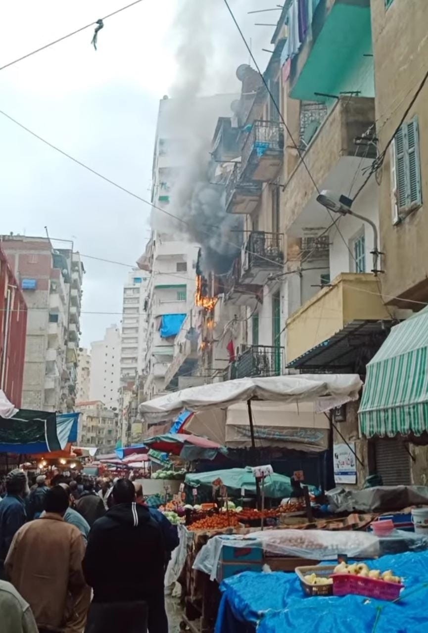   السيطرة على حريق فى شقة بالإسكندرية