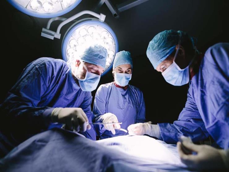   ياسر عبد الرحيم: تدخل المرضى فى العمليات الجراحية يعرضهم للخطر