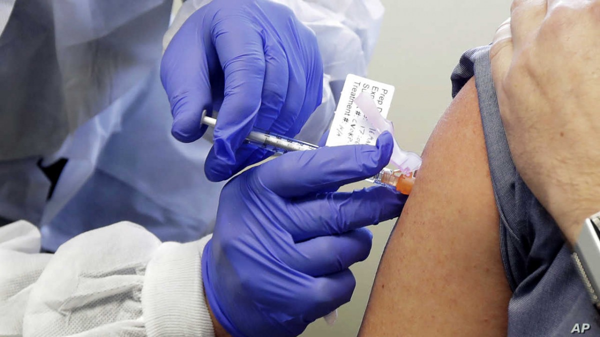   بايدن يكشف الاستراتيجية الأمريكية لتطعيم 100 مليون فى 100 يوم