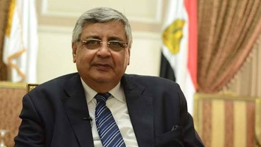  مستشار الرئيس: لقاح كورونا لا يمنع الإصابة لكن يقلل آثارها