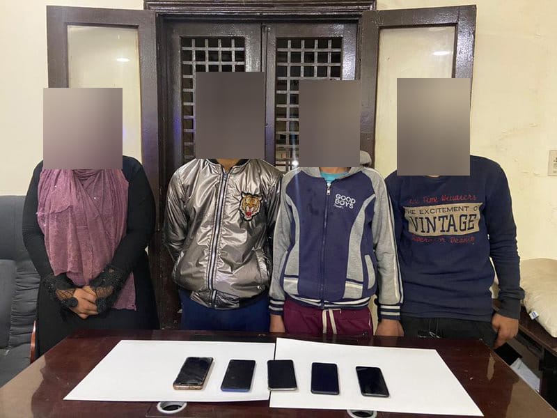   ثلاثة عاطلين تخصصوا في سرقة الهواتف المحمولةباسلوب الخطف بالقاهرة