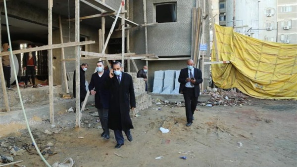   محافظ كفر الشيخ يتفقد أعمال إنشاء مبنى الدرجات بالمستشفى العام