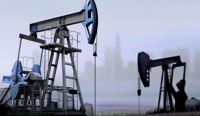   أسعار النفط ترتفع مدعومة بآمال التحفيز بالولايات المتحدة