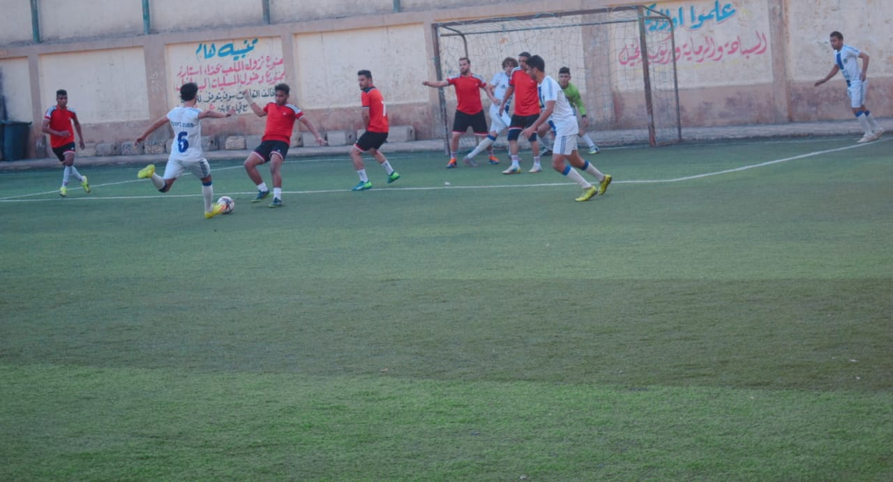   صور .. افتتاح دورى المينى فوتبول ببنى سويف