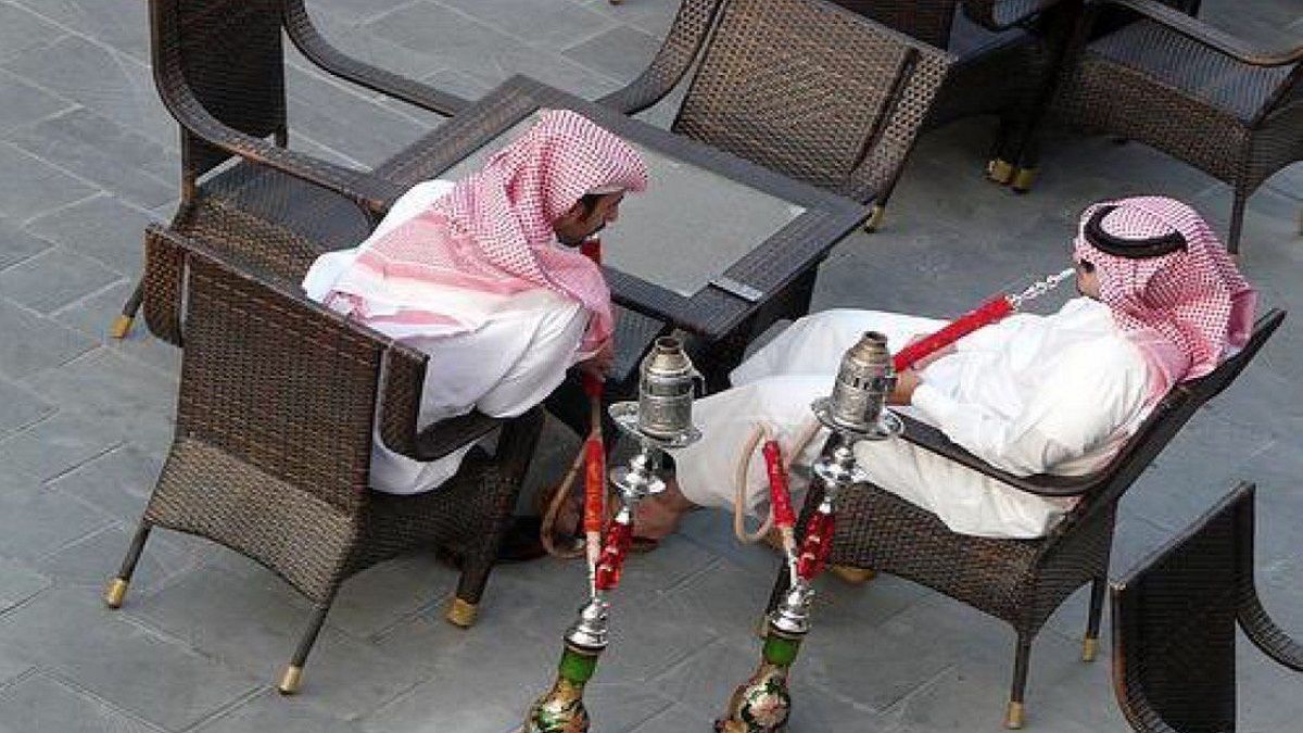   قرار عاجل من الصحة السعودية بشأن «الشيشة»