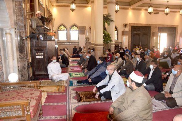   محافظ بني سويف ينيب 4 رؤساء المدن لـ افتتاح 4 مساجد