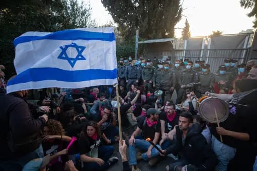   إسرائيل: الأزمة الداخلية فى البلاد هى أحد التهديدات الرئيسية للصمود