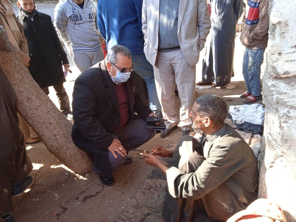   محافظ المنيا يوفر الدعم «لمواطن بلا مأوى» وايداعه بدار الرعاية