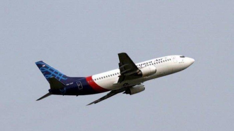   تحطم طائرة إندونيسية على متنها 62 راكبا قرب جزيرة لاكى