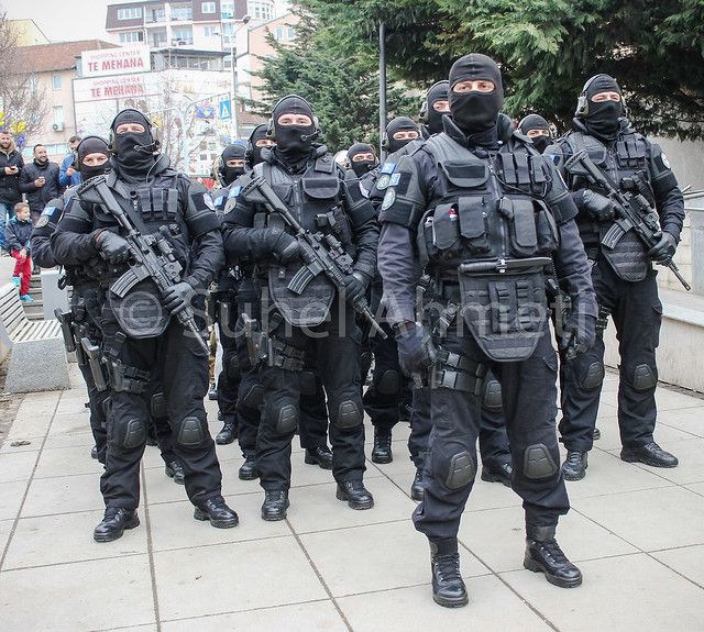   إصابة 42 شخصا إثر انفجار عنيف بمطعم بكوسوفو